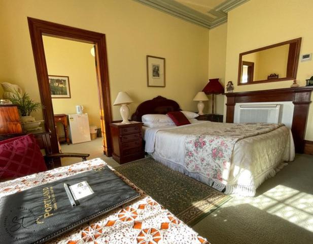 Bed and Breakfast Victoria House à Portland Extérieur photo